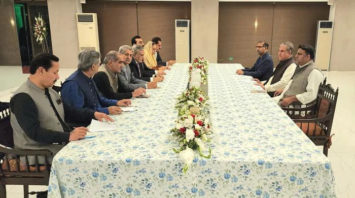 Govt, PTI agree on holding election simultaneously despite deadlock on date